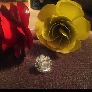 Metal Flowers Multicolor Set of 7 Flowers